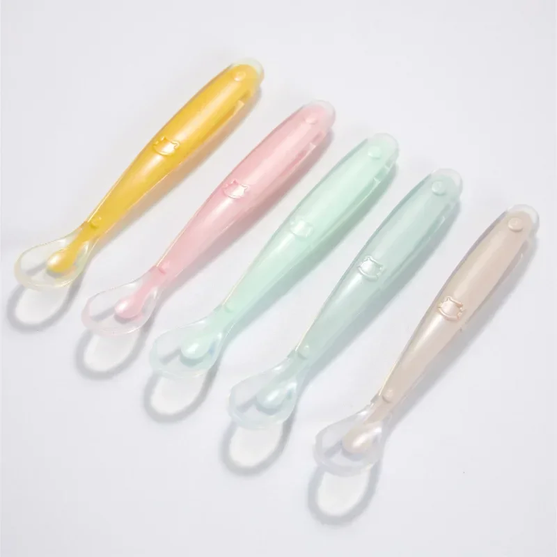 Baby Food Utensils - Yumuşak Silikon Bebek Kaşığı Yürümeye Başlayan